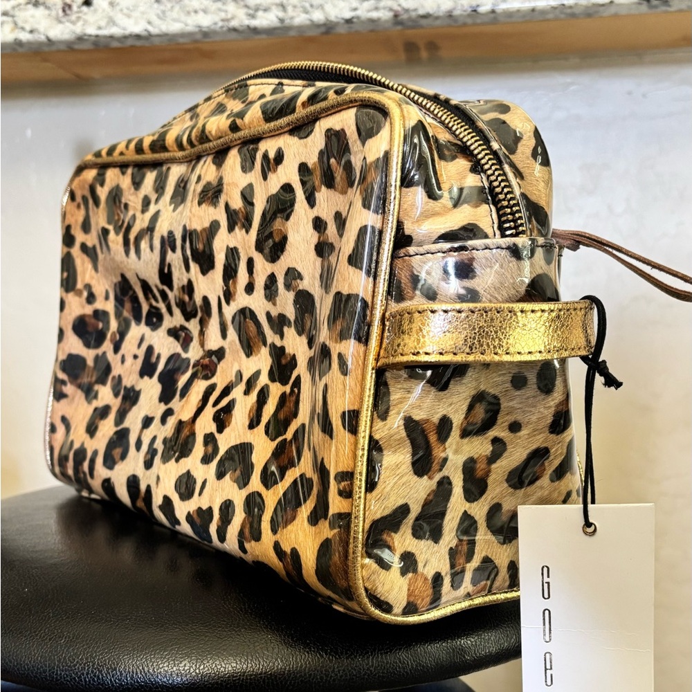 NWT! GOEL luxury Boutique Bag. Leopard Print travel/cosmetic bag. Zero flaws.